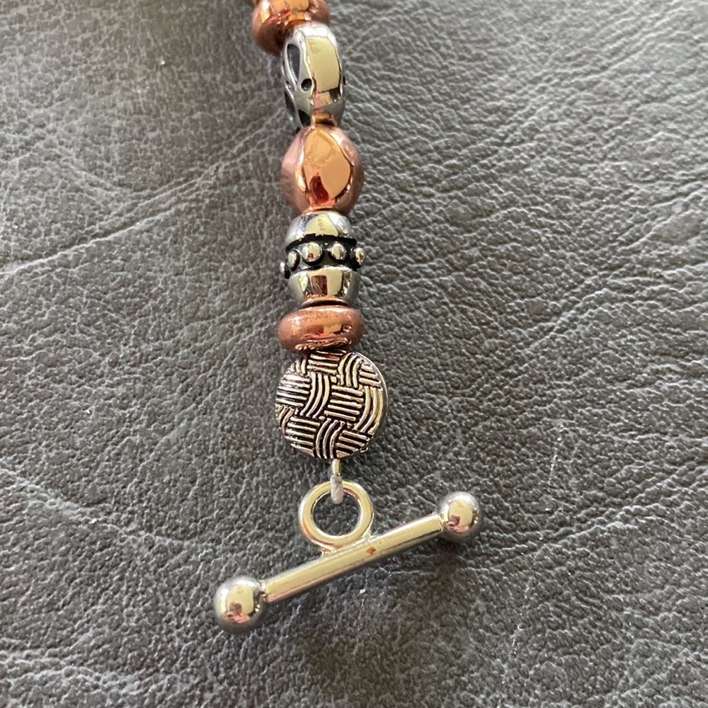 Tricolor stretch bracelet. NWOT - Picture 4 of 5